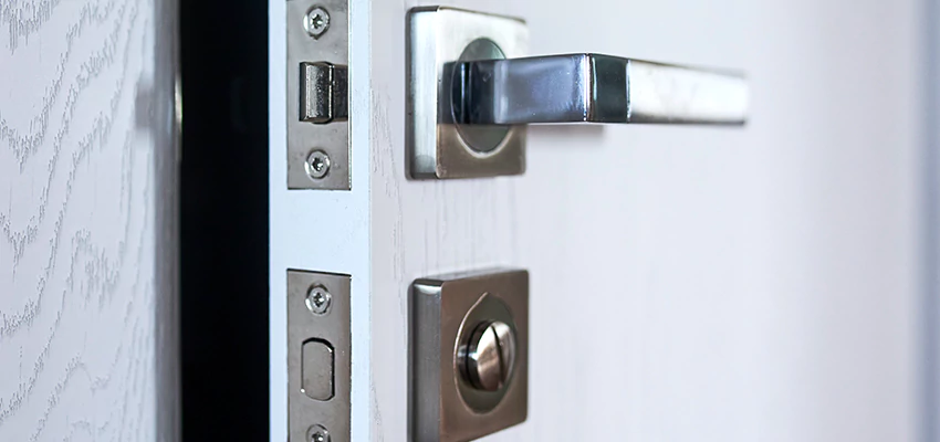 Door Lever Handle Lock Repair in Corcoran, CA