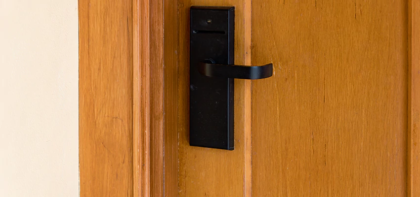 Home Security And Alarm Monitoring in Corcoran, California