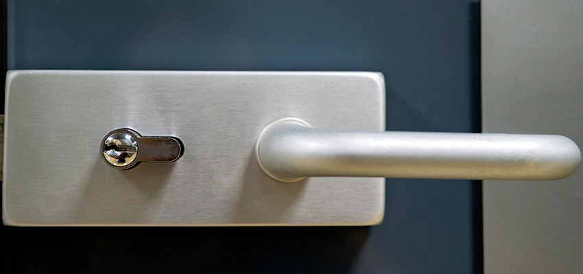 Change Patio Door Locks in Corcoran, California