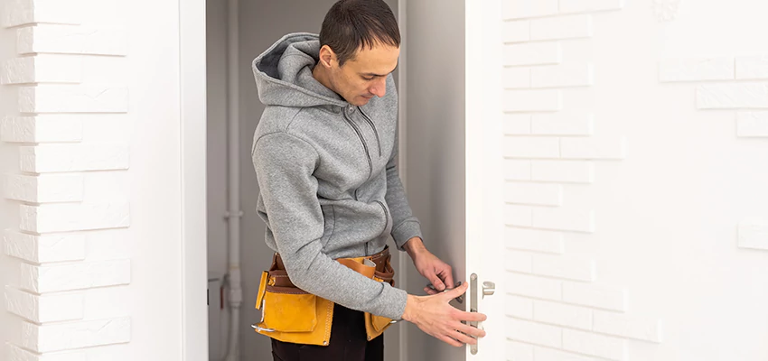 Nighttime Locksmith Near Me in Corcoran, CA